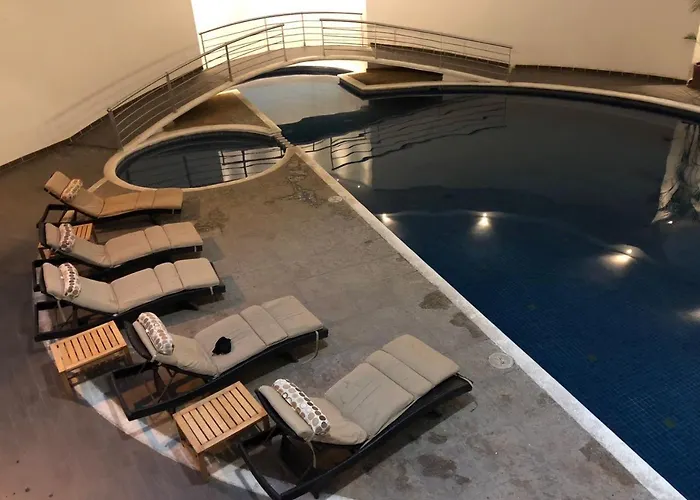 Espectacular Interlomas Hospital Angeles Mexico City