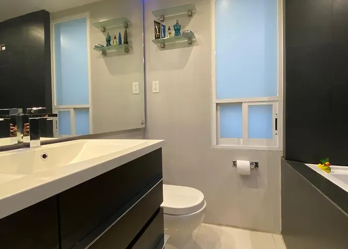 Espectacular Interlomas Hospital Angeles Apartment